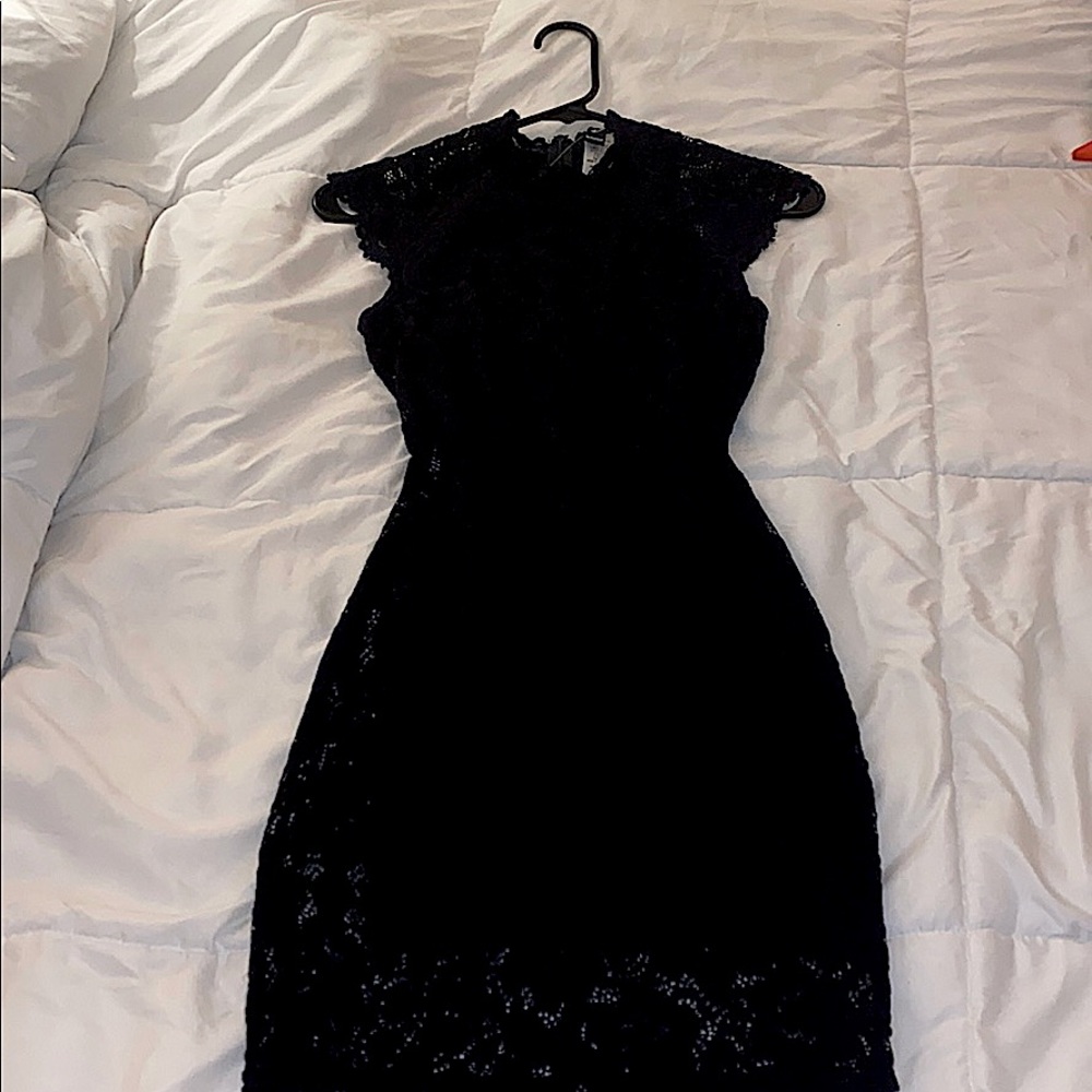 Lace Bodycon Dress